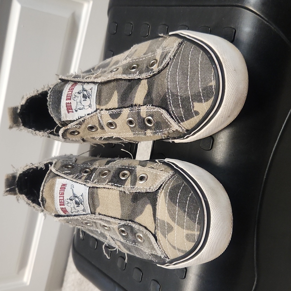 True Religion-Camouflage shoes